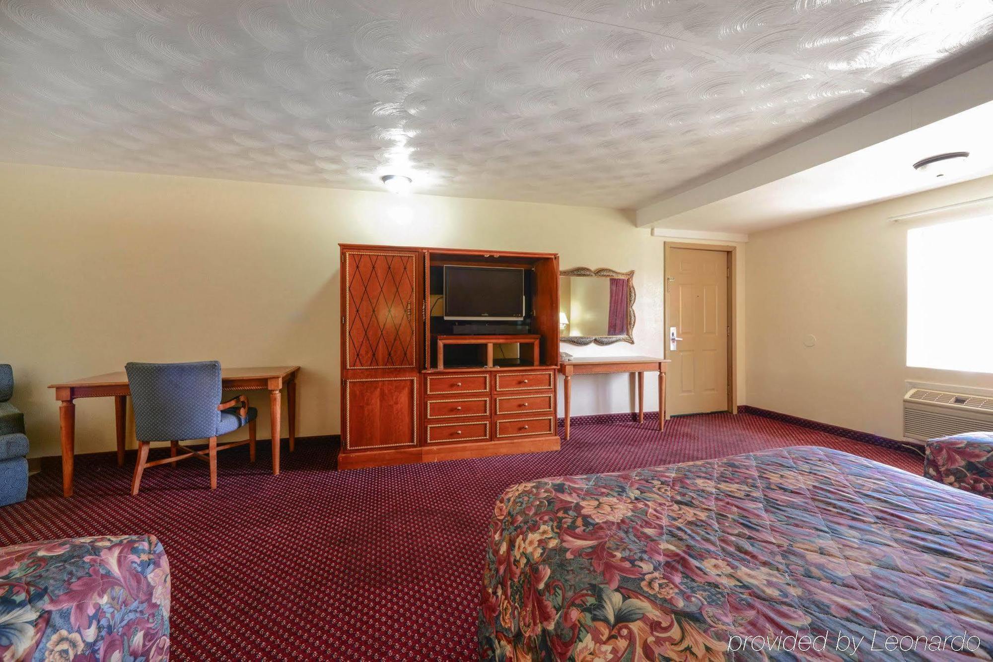 Econo Lodge Inn & Suites Carbondale Exterior foto