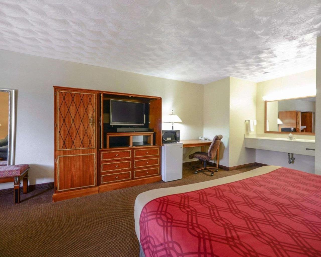 Econo Lodge Inn & Suites Carbondale Exterior foto